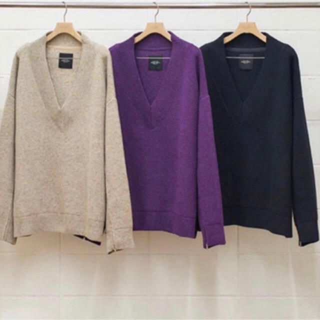 UNUSED(アンユーズド)のUNUSED V-neck knit アンユーズド サイズ2 メンズのトップス(ニット/セーター)の商品写真