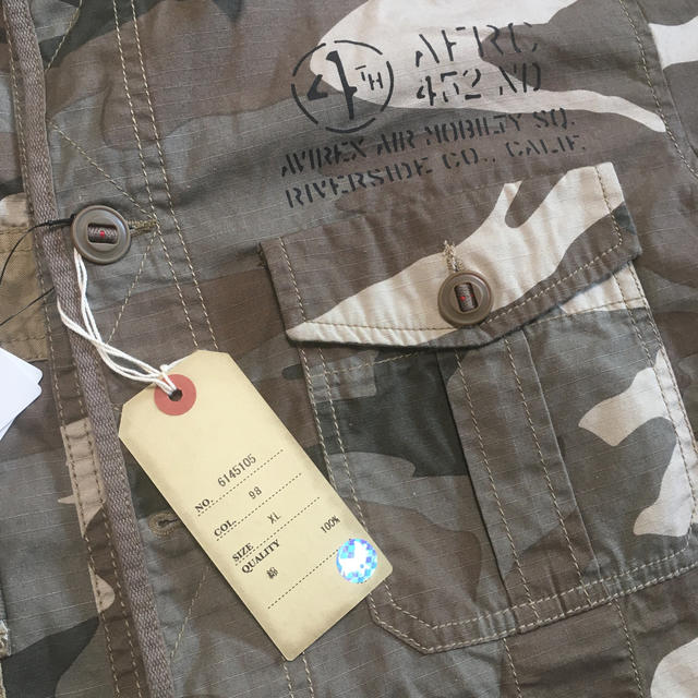 AVIREX(アヴィレックス)のアヴィレックス　半袖　シャツ メンズのトップス(Tシャツ/カットソー(半袖/袖なし))の商品写真