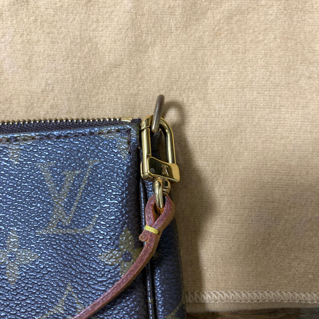 LOUIS VUITTON(ルイヴィトン)のルイヴィトン　バック ハンドメイドのファッション小物(バッグ)の商品写真