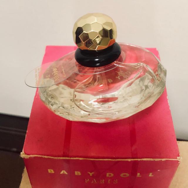 Yves Saint Laurent Beaute(イヴサンローランボーテ)の【Ao様専用】ベビードール 30ml コスメ/美容の香水(香水(女性用))の商品写真