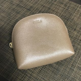 フルラ(Furla)のフルラ  ポーチ(ポーチ)