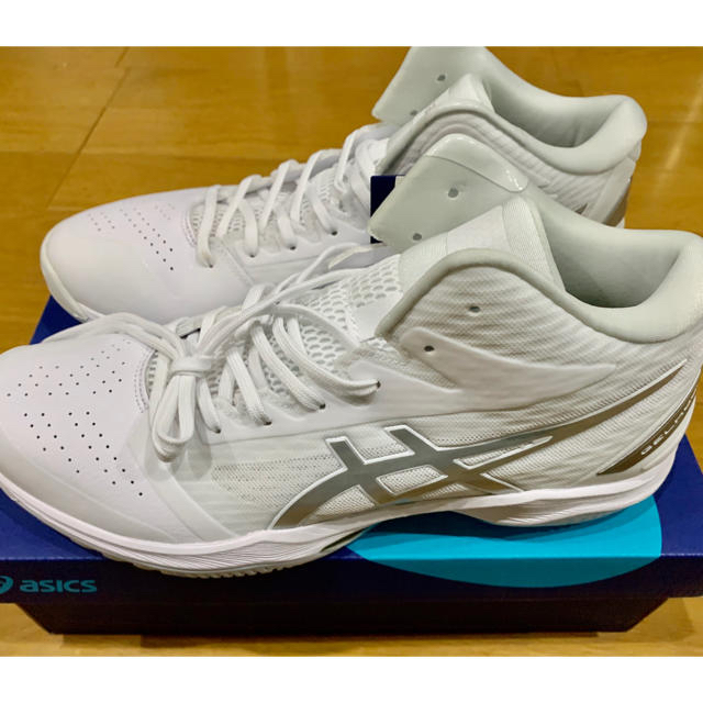 asics(アシックス)のGELHOOP V11 レギュラー　ゲルフープ スポーツ/アウトドアのスポーツ/アウトドア その他(バスケットボール)の商品写真