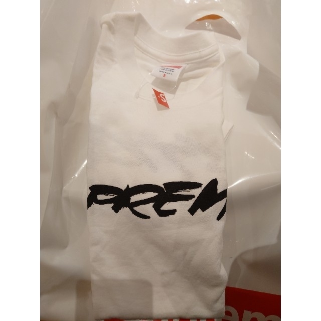 supreme futura logo tee White Sサイズ - Tシャツ/カットソー(半袖/袖 ...