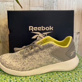 リーボック(Reebok)の✴︎スニーカー　リーボック✴︎  値下げ(スニーカー)