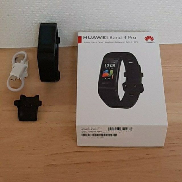 ANDROID(アンドロイド)のHuawei band4 pro メンズの時計(腕時計(デジタル))の商品写真