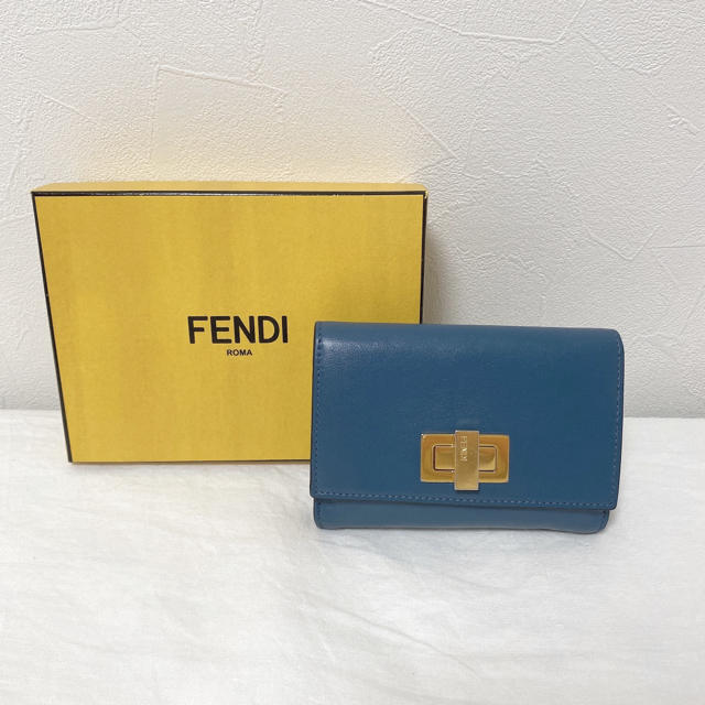 FENDI ピーカブー 財布