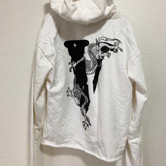 VLONE × Clot コラボ パーカー Mサイズ - www.sorbillomenu.com