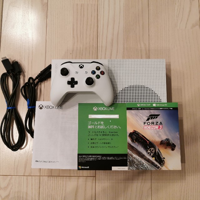 ゲオ保証有Xbox One S 1TB (Forza Horizon 3 同梱版