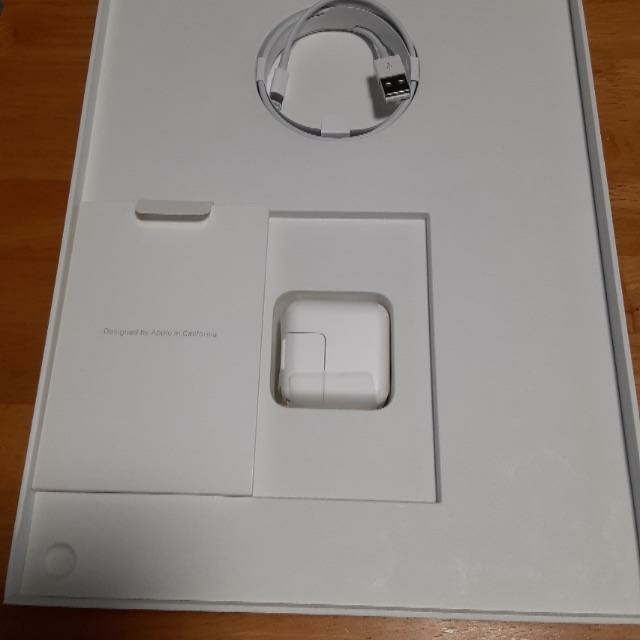 iPad pro 12.9インチ 256GB 第2世代 1