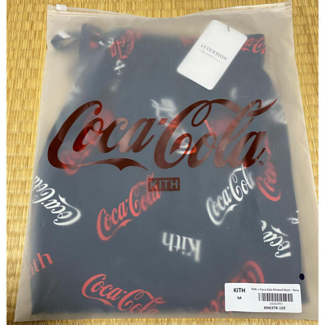 【M】KITH COCA COLA PRINTED SHORT NAVY  メンズのパンツ(ショートパンツ)の商品写真