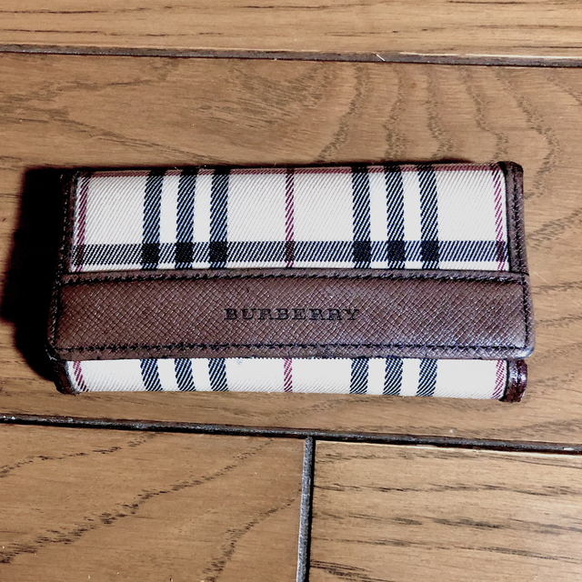 BURBERRY(バーバリー)のバーバリーキーケース レディースのファッション小物(キーケース)の商品写真