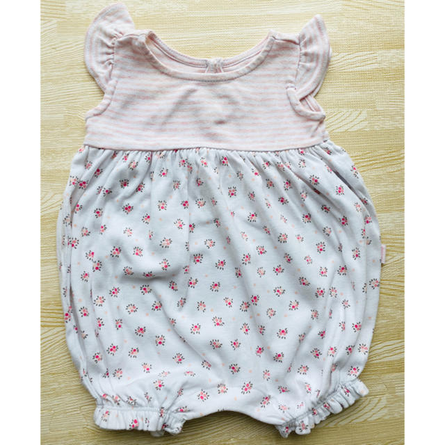 babyGAP(ベビーギャップ)のbaby GAP ロンパース キッズ/ベビー/マタニティのベビー服(~85cm)(ロンパース)の商品写真