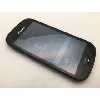 フジツウ(富士通)のSIMフリー ドコモ らくらくスマートフォン4 F-04J ブラック美品298(スマートフォン本体)