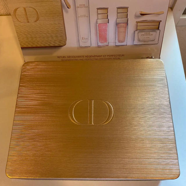 Dior プレステージディスカバリーコフレ 売れ筋がひ！ www.gold-and ...