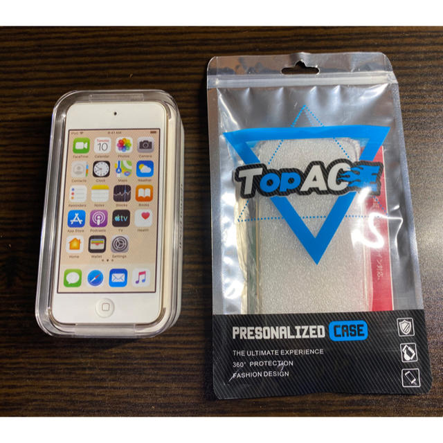 iPod touch(アイポッドタッチ)のiPod Touch 第7世代　32g  ゴールド スマホ/家電/カメラのオーディオ機器(ポータブルプレーヤー)の商品写真