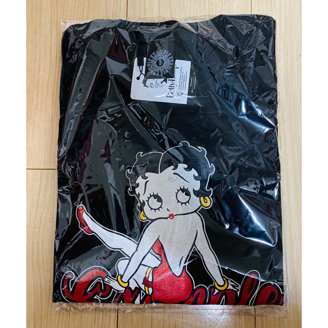 Supreme(シュプリーム)のEXAMPLE x BETTY BOOP TEE / BLACK メンズのトップス(Tシャツ/カットソー(半袖/袖なし))の商品写真