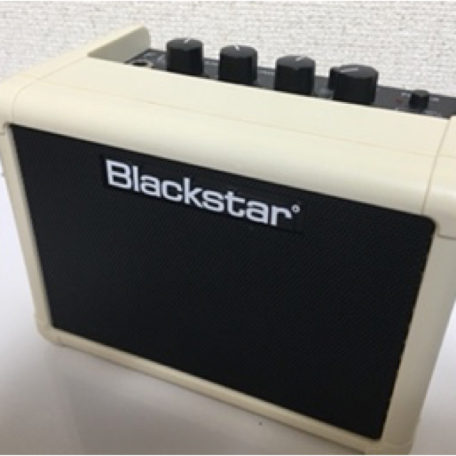 Blackstar ミニギターアンプ FLY3 充電池付 楽器のギター(ギターアンプ)の商品写真