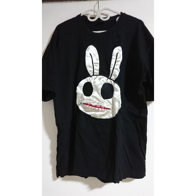 ScoLar(スカラー)のスカラーパリティ★お口チャックTシャツ黒M中古 メンズのトップス(Tシャツ/カットソー(半袖/袖なし))の商品写真