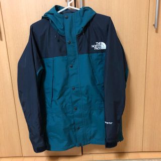 ザノースフェイス(THE NORTH FACE)のnorth face マウンテンライトジャケット ボタニカルガーデングリーン　M(マウンテンパーカー)