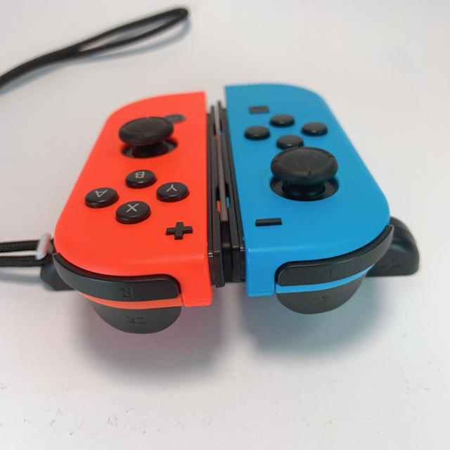 【美品】 Switch ジョイコン Joy-Con L R右左 レッド ブルー 2