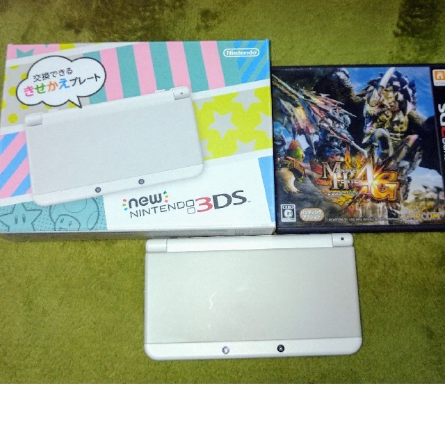 New3DS ホワイト　+　MH4Gソフトエンタメホビー