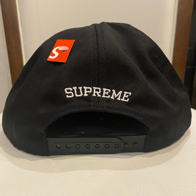 supreme Futura Logo 5-panel black 最安メンズ