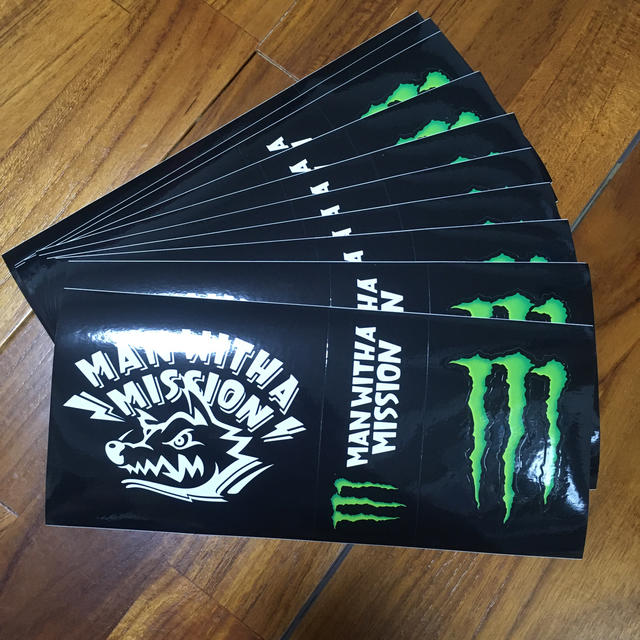 MAN WITH A MISSION(マンウィズアミッション)のMONSTER ENERGY × MANWITHAMISSION エンタメ/ホビーのタレントグッズ(ミュージシャン)の商品写真