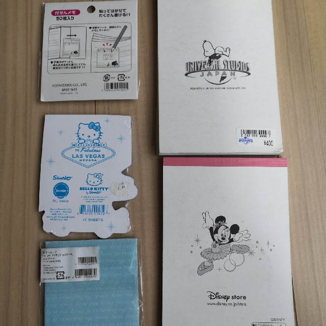 Disney(ディズニー)のメモ帳などまとめ売り インテリア/住まい/日用品の文房具(ノート/メモ帳/ふせん)の商品写真