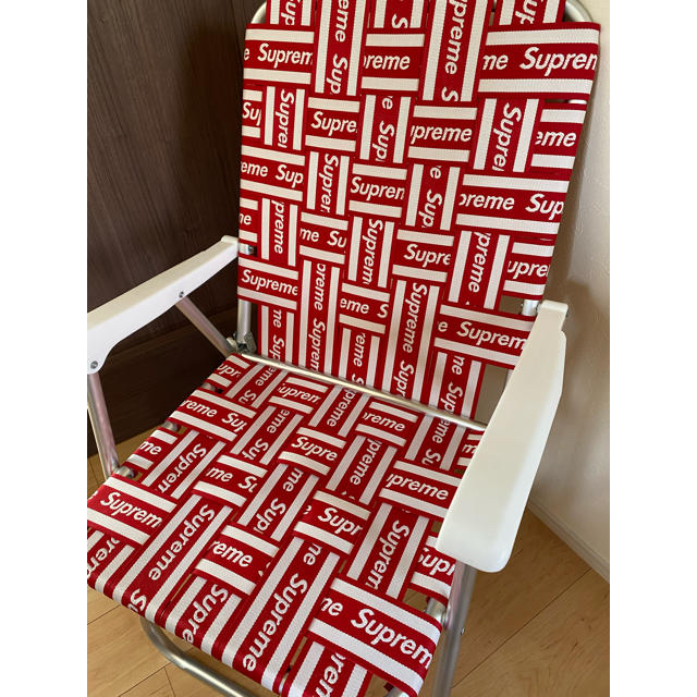 送料込み！　supreme lawn chair