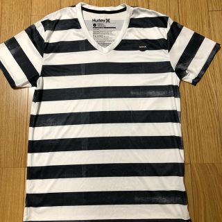 ハーレー(Hurley)のHurley Vネックボーダー柄ラッシュガードTシャツL(Tシャツ/カットソー(七分/長袖))