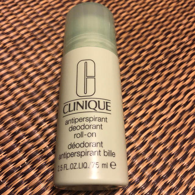 CLINIQUE(クリニーク)のクリニーク　アンティーバースバイラント　デオドラント　ロールオンN コスメ/美容のボディケア(制汗/デオドラント剤)の商品写真