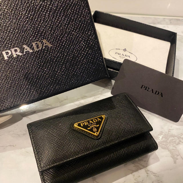 PRADA(プラダ)のPRADA プラダ キーケース メンズのファッション小物(キーケース)の商品写真