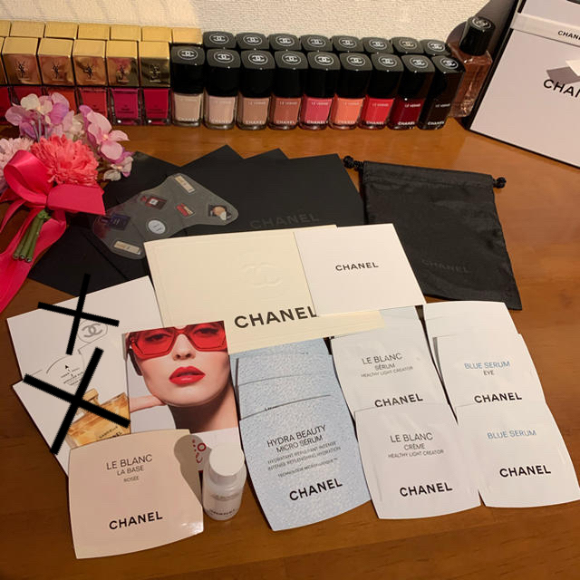 CHANEL(シャネル)の【値下げ】 CHANEL シャネル　試供品 サンプル　24点セット コスメ/美容のキット/セット(サンプル/トライアルキット)の商品写真