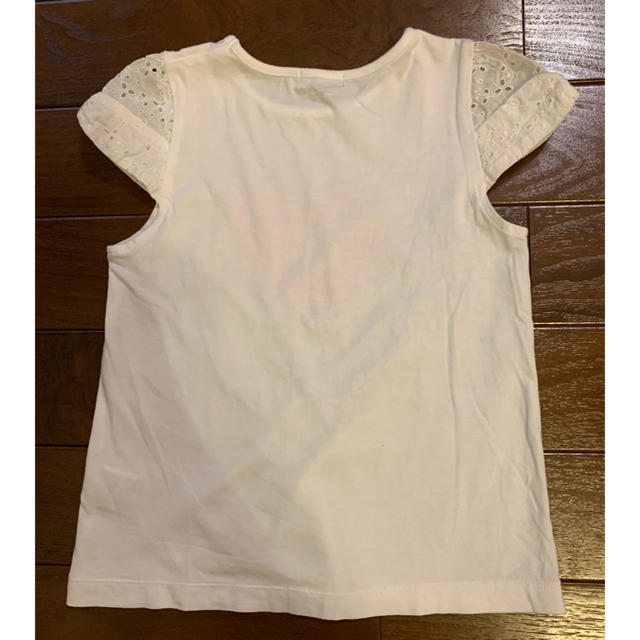 BeBe(ベベ)のレース袖Tシャツ キッズ/ベビー/マタニティのキッズ服女の子用(90cm~)(Tシャツ/カットソー)の商品写真