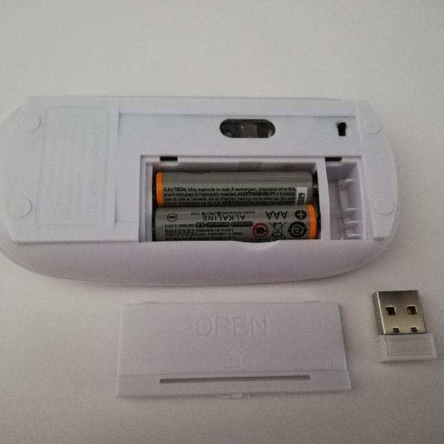 ワイヤレス & Bluetoothマウス スマホ/家電/カメラのPC/タブレット(PC周辺機器)の商品写真