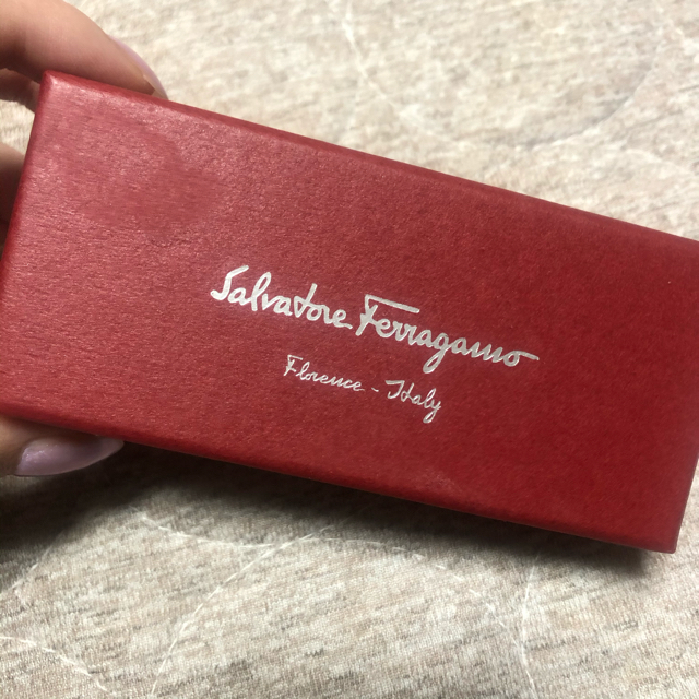 Salvatore Ferragamo(サルヴァトーレフェラガモ)のフェラガモ　バレッタ レディースのヘアアクセサリー(バレッタ/ヘアクリップ)の商品写真