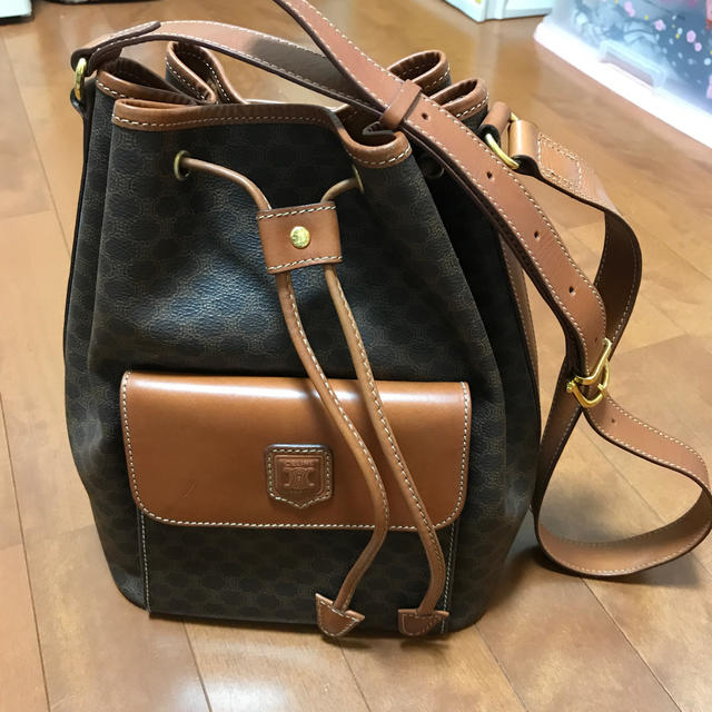 celine(セリーヌ)のセリーヌのショルダーバッグ レディースのバッグ(ショルダーバッグ)の商品写真