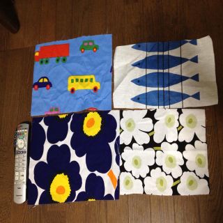 マリメッコ(marimekko)の北欧柄 ハギレ ウニッコ入り♡(その他)