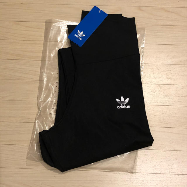 adidas(アディダス)の新品 adidas オリジナルス レギンス スパッツ タイツ 大きい サイズ レディースのレッグウェア(レギンス/スパッツ)の商品写真