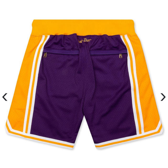 MITCHELL & NESS(ミッチェルアンドネス)のJUST DON x Mitchell&Ness LAKERS Shorts メンズのパンツ(ショートパンツ)の商品写真