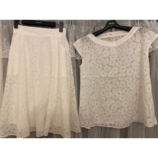 ルネ(René)の【❣️ご専用❣️透かしフラワー♡ホワイトブラウス　フレアスカート　セットアップ　(シャツ/ブラウス(半袖/袖なし))