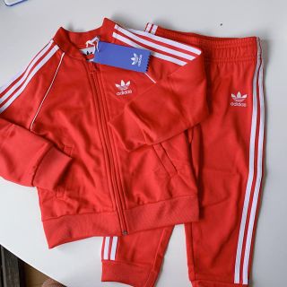 アディダス(adidas)の100 新品 adidas セットアップ ジャージ レッド キッズ アディダス(Tシャツ/カットソー)