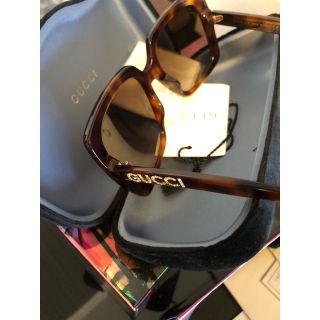 グッチ(Gucci)のグッチ　サングラス　アイウェア　スクエアフレーム アセテート サングラス新品同様(サングラス/メガネ)