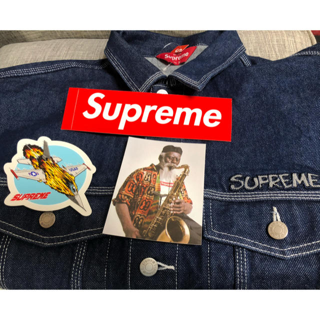 Supreme(シュプリーム)のSupreme Smurfs Denim Trucker Jacket Blue メンズのジャケット/アウター(Gジャン/デニムジャケット)の商品写真