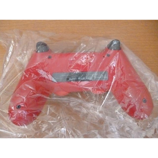 SONY(ソニー)の値下！新品未使用品★純正DUALSHOCK4★マグマレッド★ エンタメ/ホビーのゲームソフト/ゲーム機本体(家庭用ゲーム機本体)の商品写真