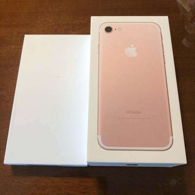 iPhone7 本体 Rose Gold 128 GB SIMフリー