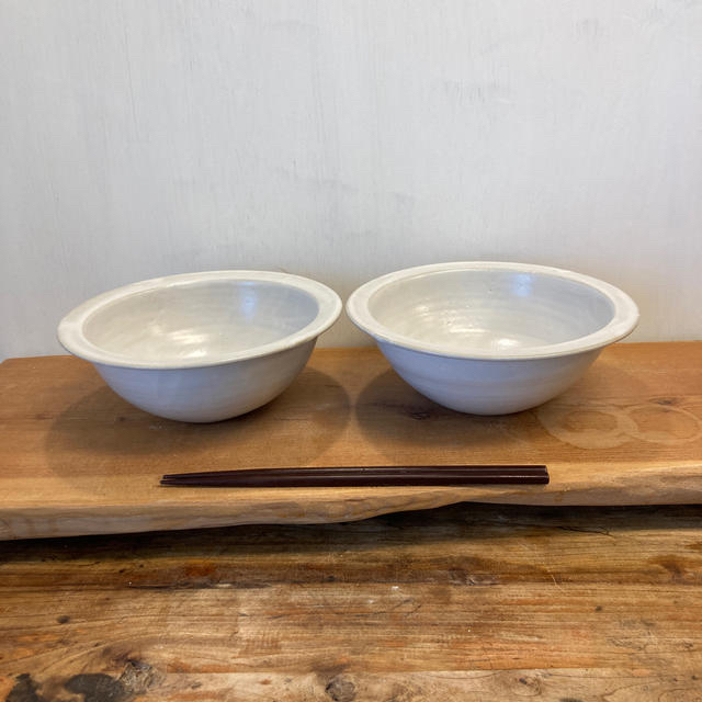 niko様専用　新品　陶器　陶芸作家　白のリムBOWL.L2個 インテリア/住まい/日用品のキッチン/食器(食器)の商品写真