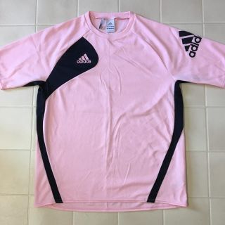 アディダス(adidas)のadidas  Tシャツ(Tシャツ/カットソー(半袖/袖なし))