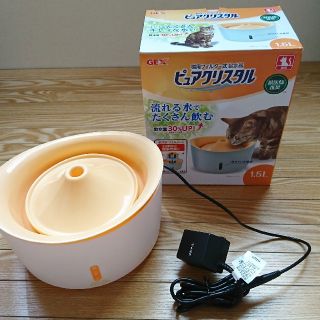 ほぼ新品*ピュアクリスタル給水器本体(猫)