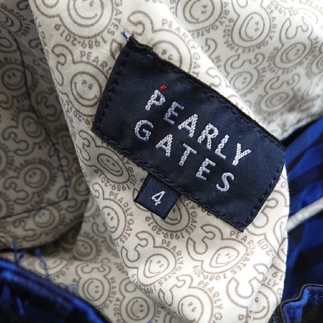 PEARLY GATES(パーリーゲイツ)のパーリーゲイツメンズハーフパンツ サイズ4 スポーツ/アウトドアのゴルフ(ウエア)の商品写真